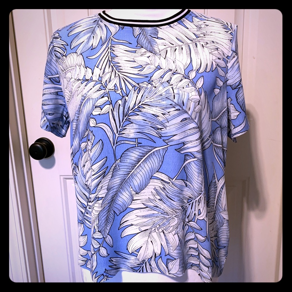 Forever 21 Tropical Print Crop Top